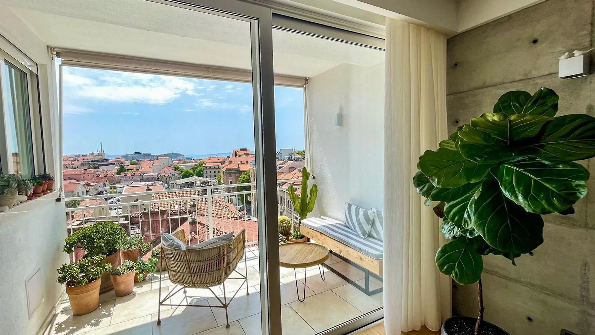 D\'Art Penthouse location